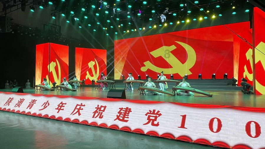 我国花上万亿建“鬼城”,至今没人住?看看房价,老黄历该翻篇了